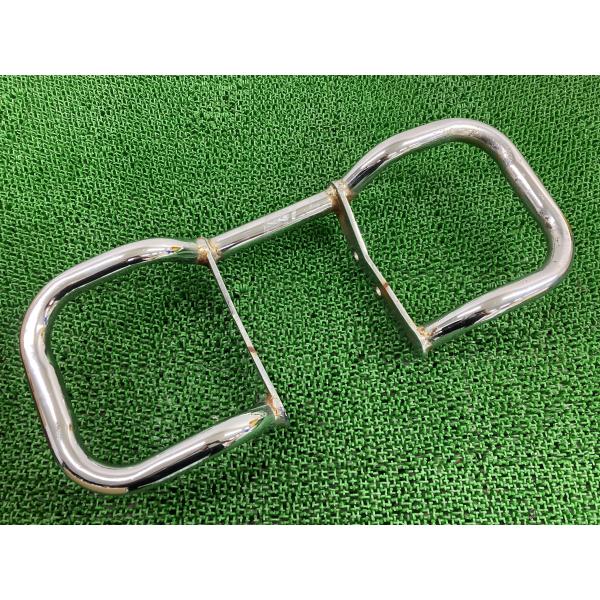 W650 エンジンガード カワサキ 純正 バイク 部品 EJ650A ダブロク W400 W800 オプション クラッシュガード 車検 Genuine 【中古】 53 カワサキ（Kawasaki） W650 エンジンガード 純正 中古 バイク 部品