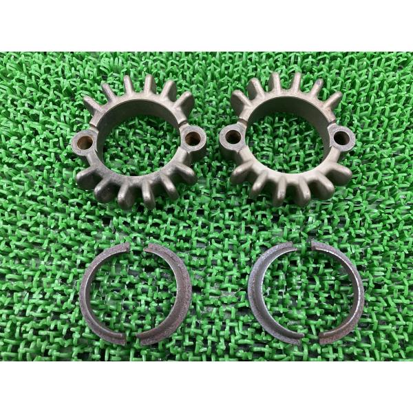 MH900e マフラーフランジ ドゥカティ 純正 バイク 部品 割りカラー ピッチ61.5mm 割れ欠け無し 品薄 希少品 車検 Genuine 【中古】 15 MH900e マフラーフランジ ドゥカティ 純正 中古 バイク 部品 割り