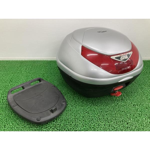 GIVI製 トップケース 銀 社外 バイク 部品 E350 FLOW 35L リアボックス テールボックス ペイント素材に 【中古】 97 GIVI製 トップケース 銀 社外 中古 バイク 部品 E350 FLOW 35L リア
