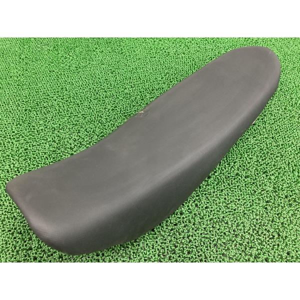 KLX125 Dトラッカー125 シート 53066-0220 カワサキ 純正 LX125C LX125D 修復素材や張り替えベースに 品薄 希少品 【中古】 13 カワサキ（Kawasaki） KLX125 Dトラッカー125 シート 53066-0220 純正
