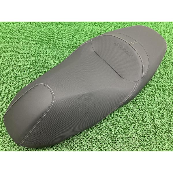ヤマハ発動機 XMAX シート B74 ヤマハ 純正 中古 バイク 部品 SG42J