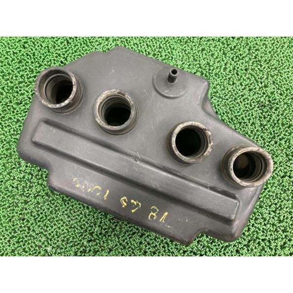 GS1000 エアクリーナーボックス スズキ 純正 中古 バイク 部品 当時物 割れ欠け無し 品薄 希少品 車検 Genuine Ia スズキ（SUZUKI） GS1000 エアクリーナーボックス 純正 中古 バイク