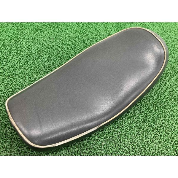 ヘブンズ製SR400 シート 社外 中古 バイク 部品 1JR RH01J 白パイピング キャニオンシート 修復素材や張り替えベースに 品薄 Uy ヘブンズ製SR400 シート 社外 中古 バイク 部品 1JR RH01J 白
