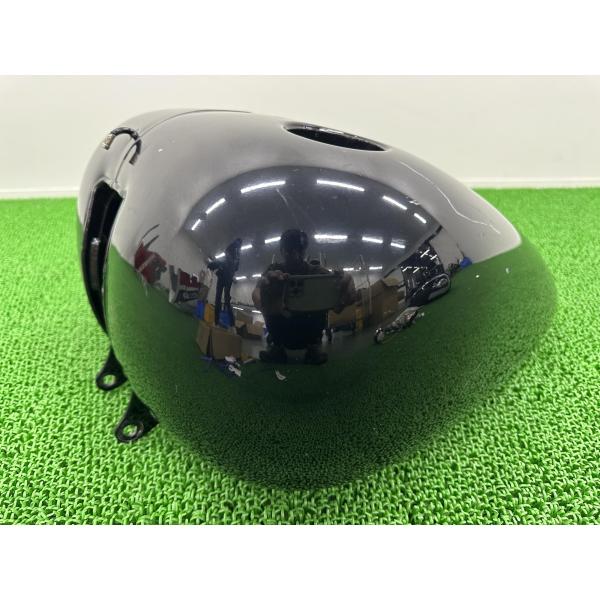FLSTF1450 タンク 黒 ハーレー 純正 バイク 部品 ソフテイル ファットボーイ TC88 04年モデル ペイント素材に 【中古】 10 FLSTF1450 タンク 黒 ハーレー 純正 中古 バイク 部品 ソフテイル