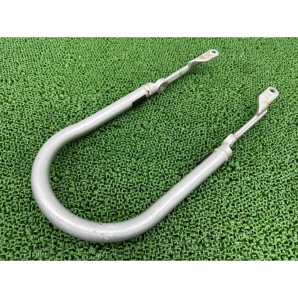 ST250 シートレール 銀 26G スズキ 純正 バイク 部品 NJ4CA Eタイプ サブフレーム グラブバー 曲がり無し 車検 Genuine 【中古】 82 スズキ（SUZUKI） ST250 シートレール 銀 26G 純正 中古 バイク 部品