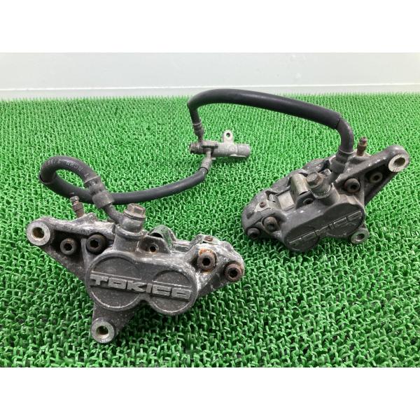 RGV250ガンマ フロントブレーキキャリパー 左右 スズキ 純正 VJ21A 当時物 修復素材に 割れ欠け無し 品薄 希少品 【中古】 62 スズキ（SUZUKI） RGV250ガンマ フロントブレーキキャリパー 左右 純正