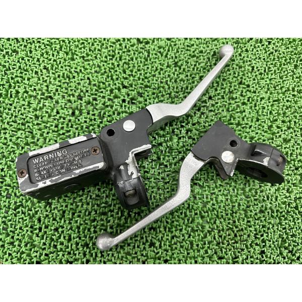 FLHT1340 フロントブレーキマスター 左右 ハーレー 純正 中古 バイク