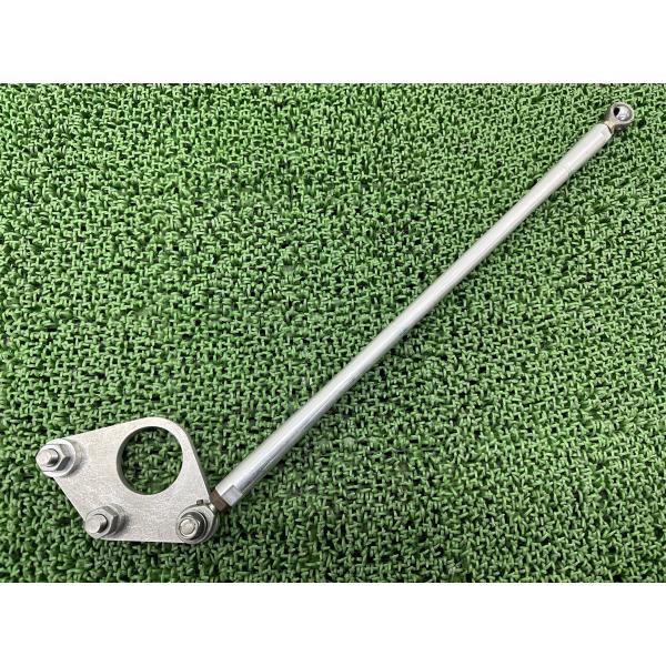 750F1 トルクロッド 社外 バイク 部品 ドゥカティ キャリパーサポート ピッチ445mm 曲がり無し 品薄 希少品 【中古】 55 750F1 トルクロッド 社外 中古 バイク 部品 ドゥカティ キャリパー