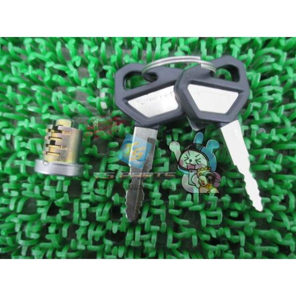 エストレヤRS タンクキャップキー 在庫有 即納 カワサキ 純正 新品 バイク 部品 KAWASAKI 車検 Genuine ゼファー1100 W650 W800 19 カワサキ（Kawasaki） エストレヤRS タンクキャップキー 在庫有 即納
