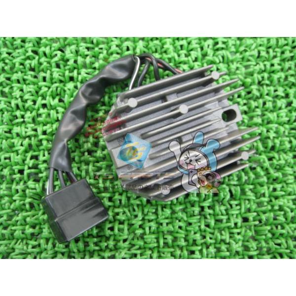 スカイウェイブ250 レギュレター 在庫有 即納 スズキ 純正 新品 バイク 部品 32800-14F01 レギュレーター 車検 Genuine 62 スズキ（SUZUKI） スカイウェイブ250 レギュレター 在庫有 即納 純正