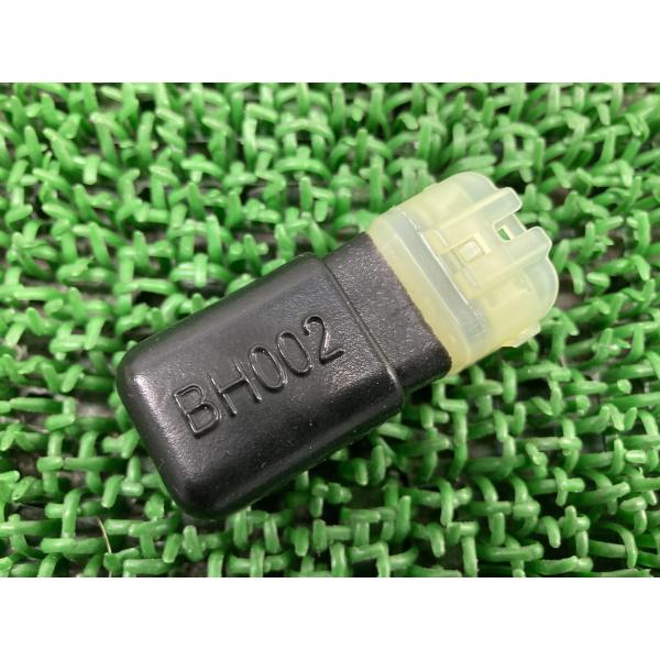 TE150 250 300 アイドリングコネクター BH002 ハスクバーナ 純正 中古 バイク 部品 KTM150 250 300EXC 綺麗 車検 Genuine 29 TE150 250 300 アイドリングコネクター BH002 ハスクバーナ 純正 中古