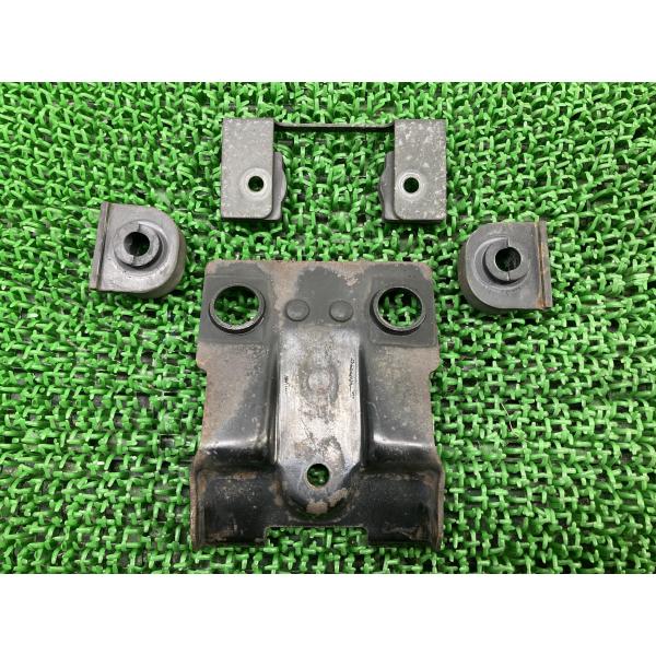 ヤマハ発動機 ドラッグスター250 タンクステー ヤマハ 純正 中古