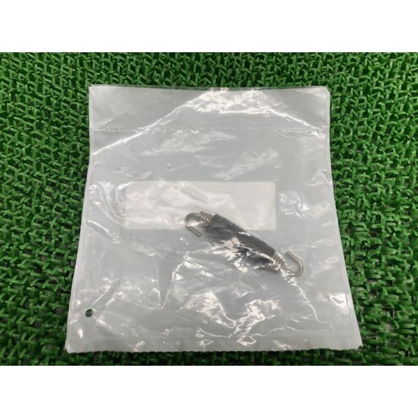 690デューク エキゾーストスプリング 在庫有 即納 KTM 純正 新品 バイク 部品 57305016000 DUKE アクラポビッチ 未使用 品薄 車検 Genuine pA