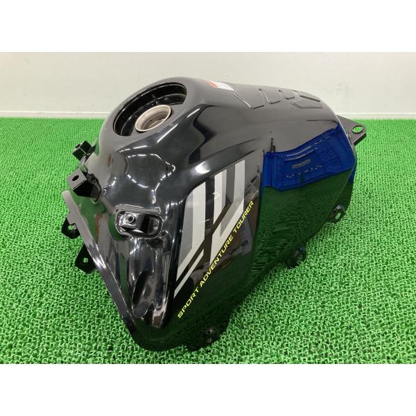 スズキ（SUZUKI） Vストローム250 タンク 黒 純正 中古 DS12E V