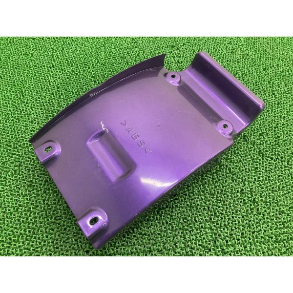 XV1600ロードスター リアフェンダー 4WM ヤマハ 純正 バイク 部品 VP12J インナー ペイント素材に 割れ欠け無し 品薄 【中古】 19 ヤマハ発動機 XV1600ロードスター リアフェンダー 4WM ヤマハ 純正