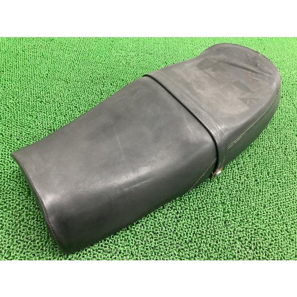 ホンダ（HONDA） GB400TT シート 純正 中古 バイク 部品 NC20