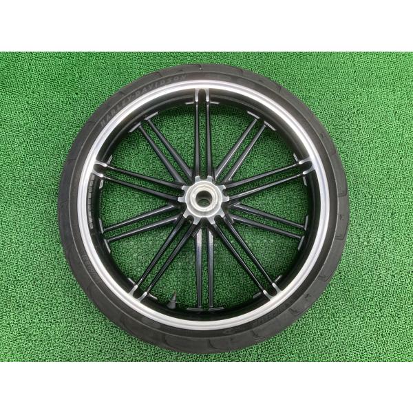 ハーレー純正FLHXフロントホイール　1インチベアリング 18インチ×3.5中古 FXBRS1870 フロントホイール ハーレー 純正 中古 バイク 部品 21×3.50