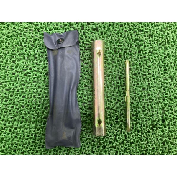 SYM 車載工具 シム(SYM) 純正 中古 バイク 部品 ツールケース ツールキット シム RV ジェットパワー 機能的問題無し 車検 Genuine 91