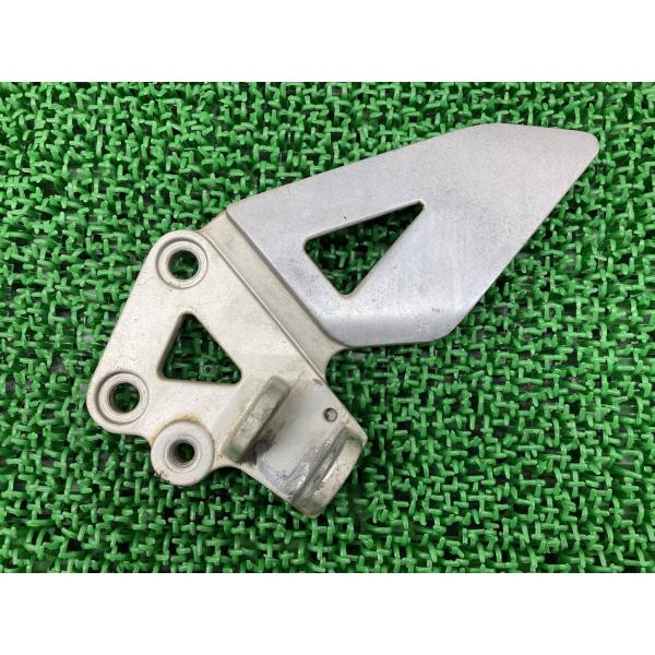 ZZ-R1100 ステップホルダー 左 在庫有 即納 カワサキ 純正 新品 バイク