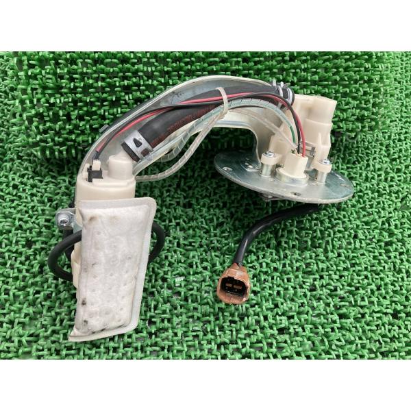 スズキ（SUZUKI） ST250E フューエルポンプ 純正 中古 バイク 部品