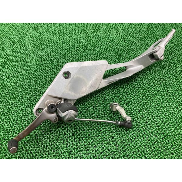 ホンダ（HONDA） CB400SF ステッププレート 左 MCE 純正 中古 NC39