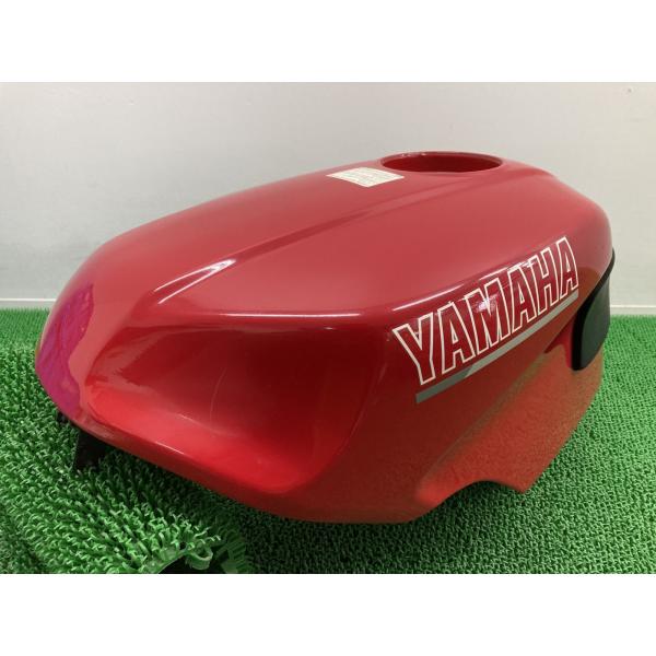 YAMAHA（ヤマハ） TRX850 タンク 赤 純正 中古 バイク 部品 4NX