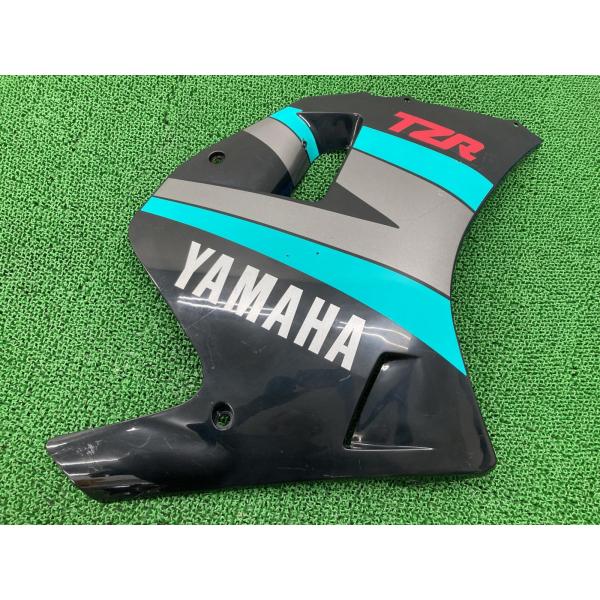 YAMAHA（ヤマハ） TZR50 サイドカウル 右 黒 純正 中古 バイク 部品
