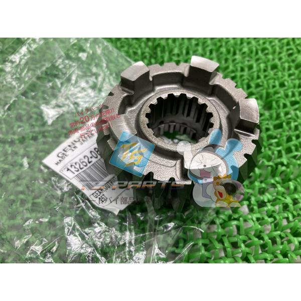 カワサキ（Kawasaki） Z1000 アウトプットトップギア 在庫有 即納 純正