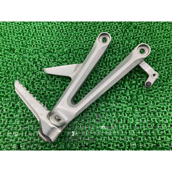 ホンダ（HONDA） CBR1000RR タンデムステップ 右 MEL 純正 中古 バイク