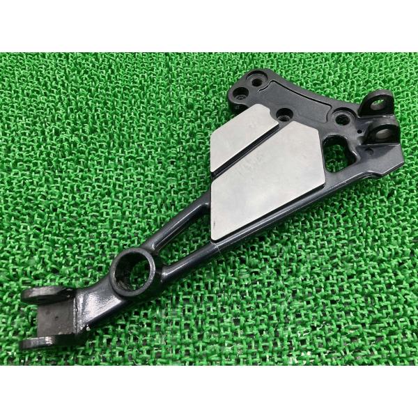 カワサキ（Kawasaki） ゼファー750 ステッププレート 右 103 純正 中古
