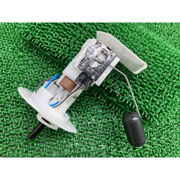 アクシストリート フューエルポンプ 4P7 ヤマハ 純正 中古 バイク 部品 SE53J XC125E AxisTreet フューエルセンサー 燃料ポンプ Om YAMAHA（ヤマハ） アクシストリート フューエルポンプ 4P7 純正 中古