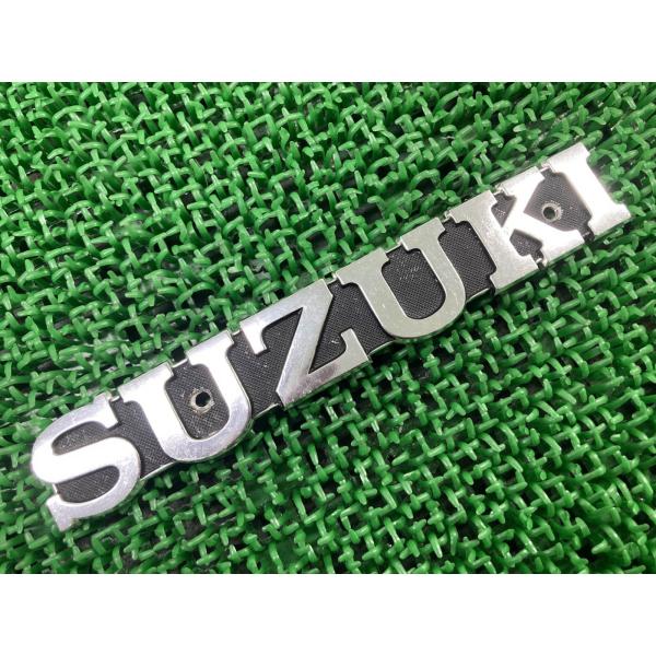 GT380 エンブレム 2個セット スズキ（SUZUKI） GT380 タンクエンブレム 片側 純正 中古 バイク 部品