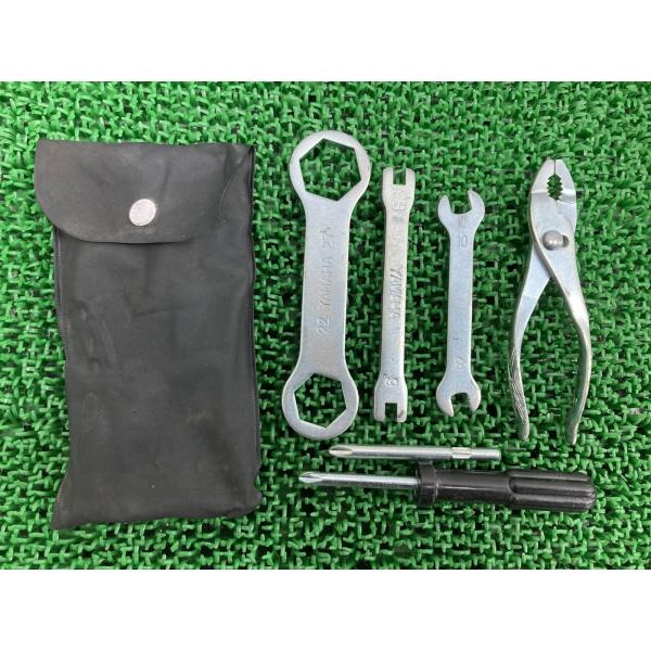 車載工具 ヤマハ 純正 中古 バイク 部品 ツールキット TW200 TW225 セロー DT FZR RZ RD R1 SRV TT TZR XV WR機能的問題無し メンテにも トラブル対処に Tp