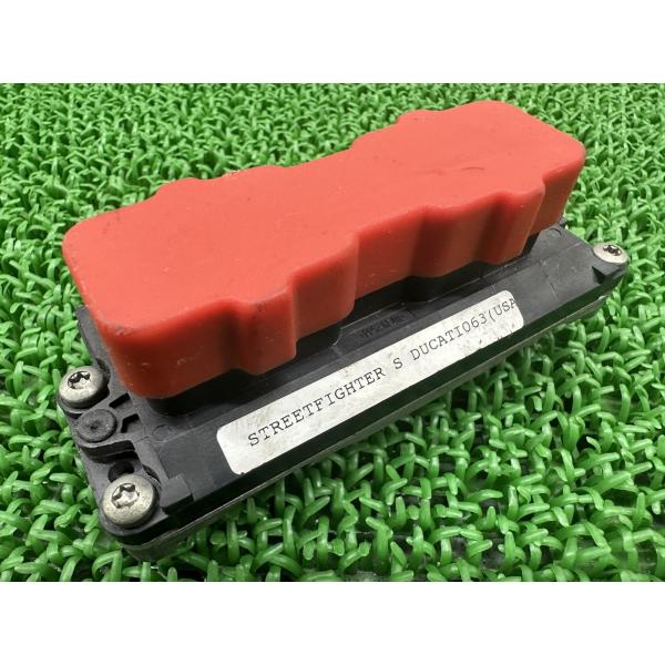 ストリートファイターS ECU S14PS023 ドゥカティ 純正 中古 バイク 部品 USA ECM コントロールユニット 機能的問題なし 品薄 希少品 お見逃しなく Xe