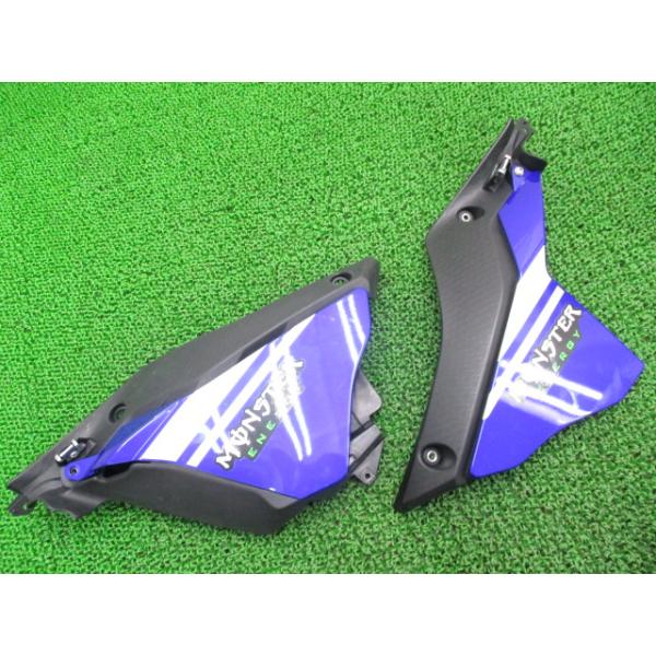 YAMAHA　YZF-R1 2CR 2016純正サイドカウル左右セット　ヤマハ ヤマハ発動機 YZF-R1 サイドカウル 左右 青M 2CR ヤマハ 純正