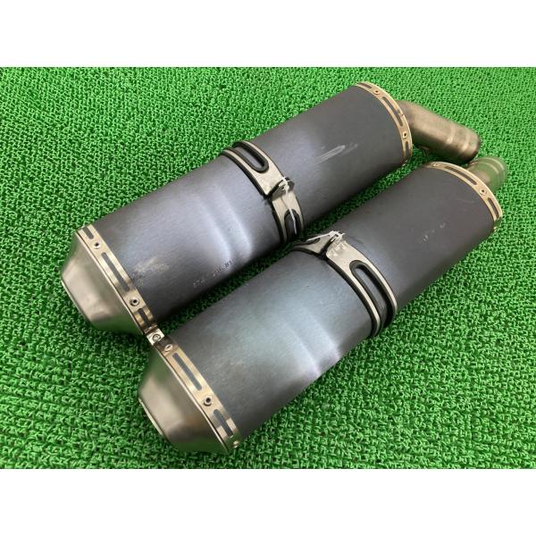 DUCATI（ドゥカティ） 1098S サイレンサーマフラー 左右 573.1.299.1D