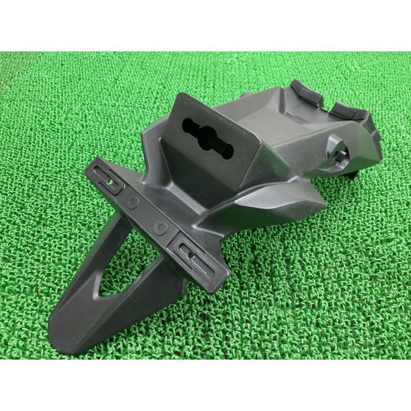 スズキ（SUZUKI） GSX250R リアフェンダー 20K0 純正 中古 バイク 部品