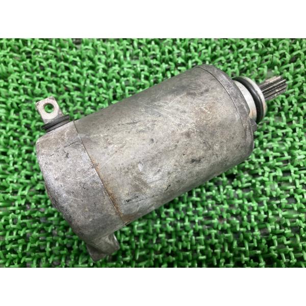 イントルーダーLC250 セルモーター 26F00 スズキ 純正 中古 バイク 部品 VJ51A INTRUDER スターターモーター 修復素材に 品薄 zV スズキ（SUZUKI） イントルーダーLC250 セルモーター 26F00 純正 中古
