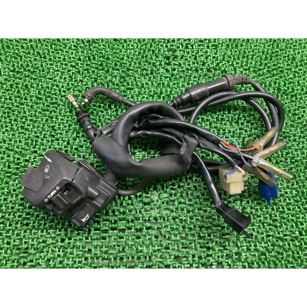 ホンダ（HONDA） VT250スパーダ ハンドルスイッチ 左 HM-32QB-T 純正