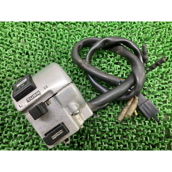 Vツインマグナ250 ハンドルスイッチ 左 HM-29QB-T ホンダ 純正 中古 MC29 MAGNA250 スイッチボックス 割れ欠け無し 品薄 72 ts-parts_42502678