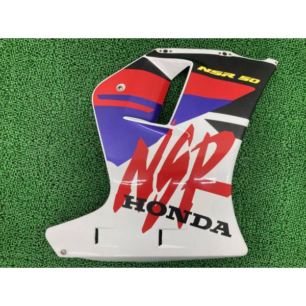 NSR50 サイドカウル 右 GT4 ホンダ 純正 中古 バイク 部品 AC10 95年カラー Nチビ エヌチビ アンダーカウル 車検 Genuine Xo ホンダ（HONDA） NSR50 サイドカウル 右 GT4 純正 中古 バイク 部品