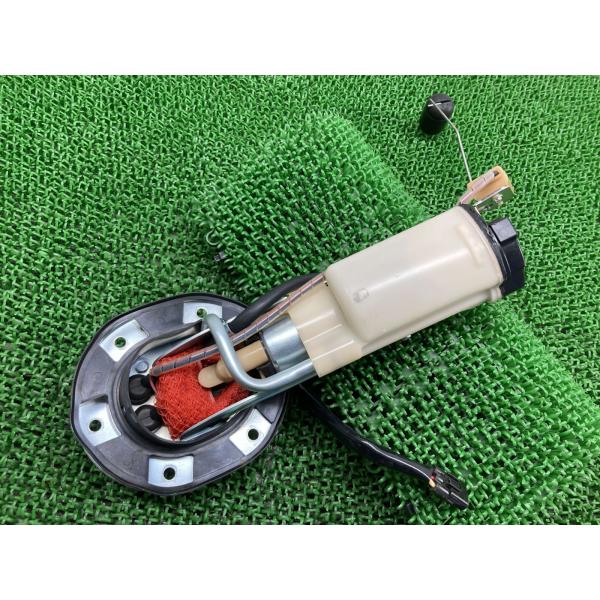 ホンダ（HONDA） CB1100 フューエルポンプ UC-T33HU2 純正 中古 バイク