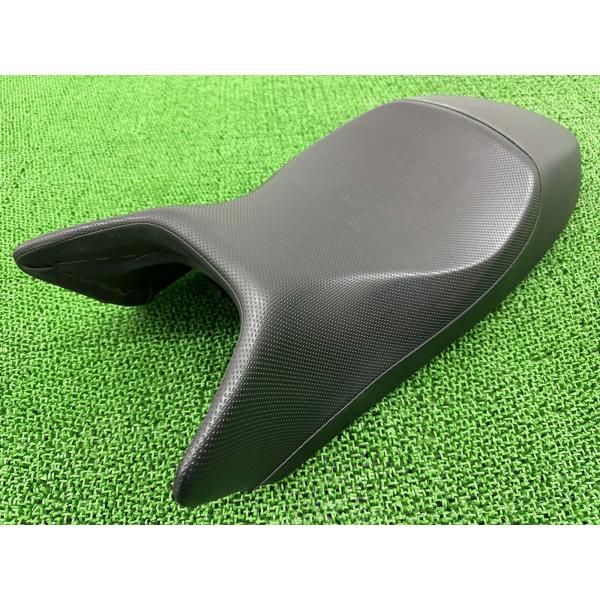 DUCATI（ドゥカティ） モンスター900 シート 595.1.026.1A 純正 中古