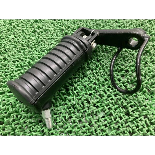 カワサキ（Kawasaki） W800 ステップ 左 純正 中古 バイク 部品 EJ800A