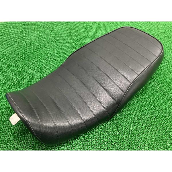 ワークスクオリティ製ZRX1100 シート 社外 中古 バイク 部品 ZRT10C