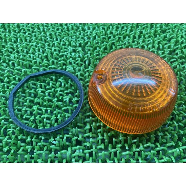 カワサキ（Kawasaki） W800 ウインカーレンズ 片側 3601 純正 中古