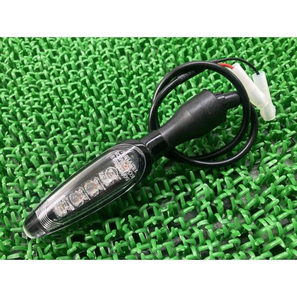 TRIUMPH（トライアンフ） デイトナ675R ウインカー 片側 002649 純正