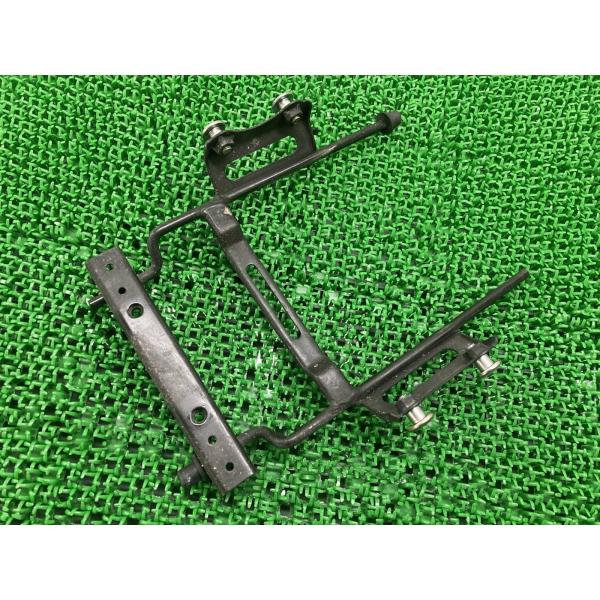 ホンダ（HONDA） CB400FOUR ヘッドライトステー 純正 中古 バイク 部品