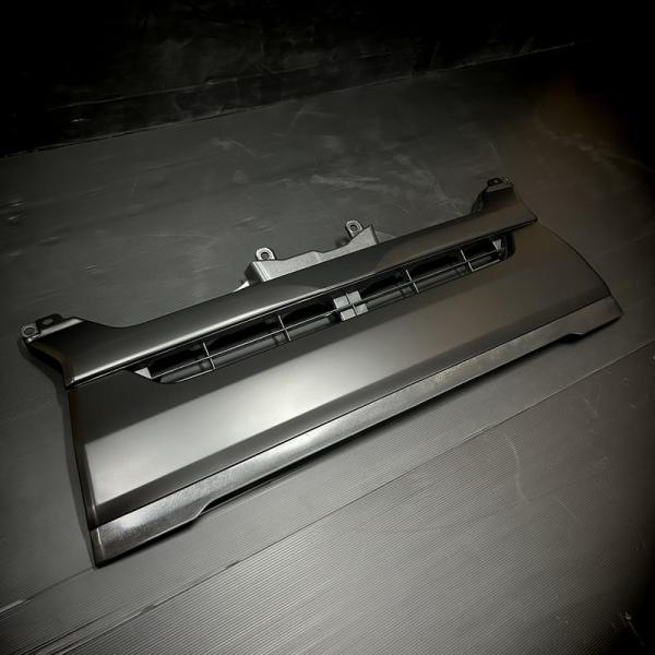 【値下げ】ハイエース グリル新品 4型 DX 標準ボディ トヨタ 200系 ハイエース 4型 GL DX ワイド 用 純正 タイプ フロント