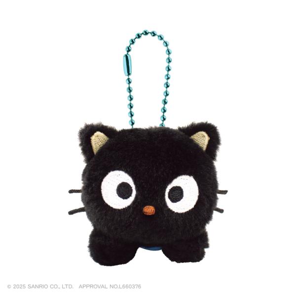[Release date: February 28, 2026]元気いっぱいでおっちょこちょいな黒ネコの男のコチョコキャットのかわいい『ひざのりマスコット』ボールチェーンが付いているのでバッグにつけて一緒におでかけできます！※画像について...